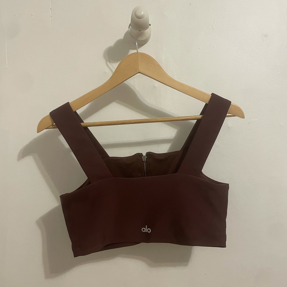 Alo tank top built in bra.  Size L
